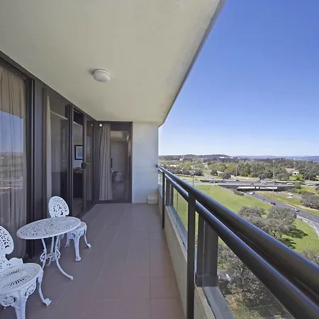 Breakfree Capital Tower Apartments Canberra Exterior photo